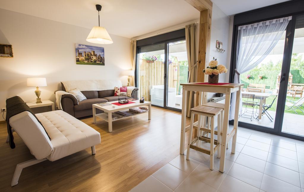 Villa Casarosaenea à Olite Extérieur photo